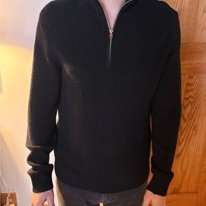 Abercrombie & Fitch Men's Black Zip-Up Sweater
